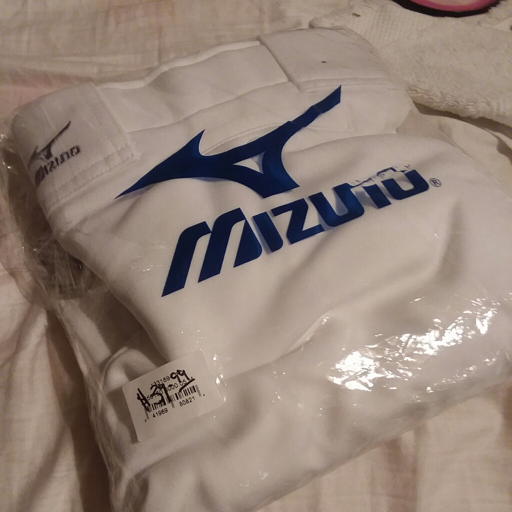 Ladies Mizuno Ball pants